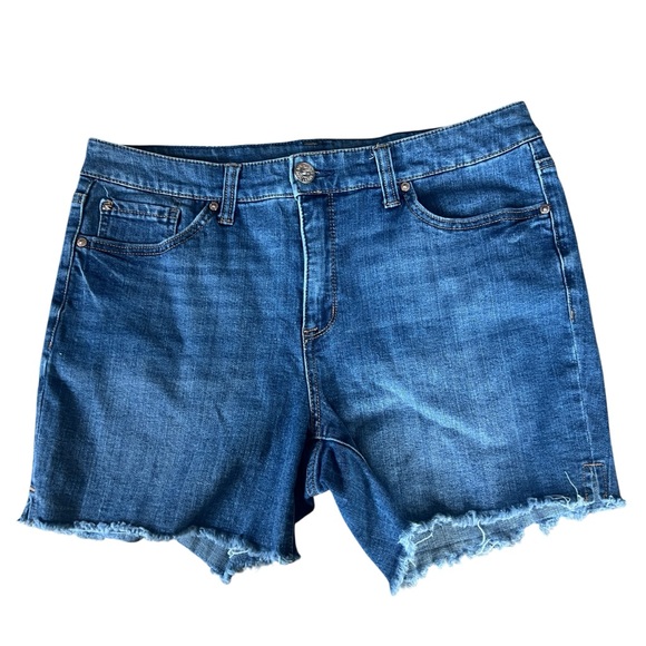 Seven 7 Bundle Weekend Short denim shorts 12 light wash mid-rise‎ casual summer - Picture 8 of 14